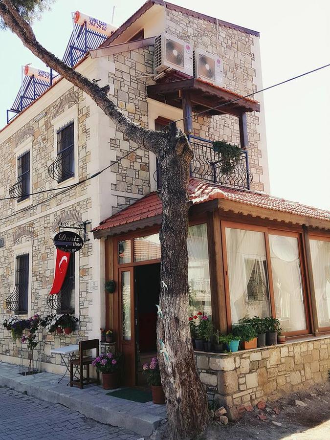 Deniz Hotel Yenifoca Exterior foto